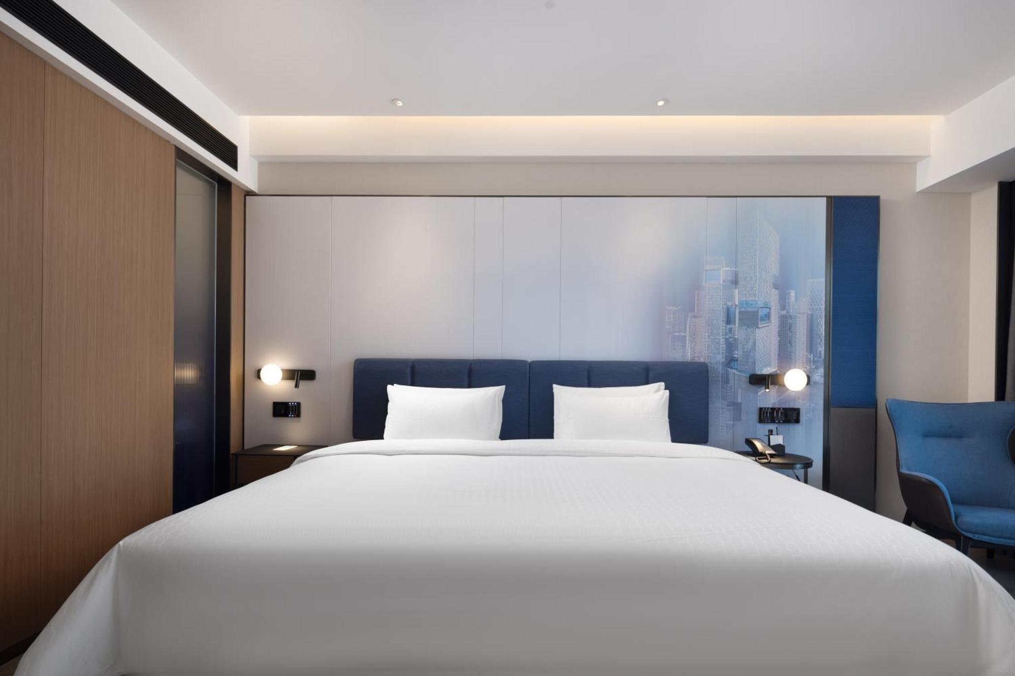 Hampton By Hilton Shenzhen Futian Huaqiangbei Hotel Bagian luar foto
