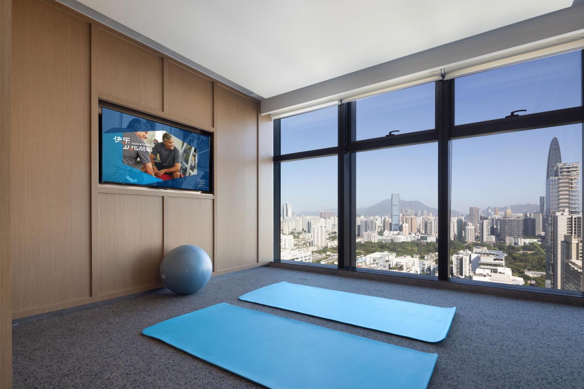 Hampton By Hilton Shenzhen Futian Huaqiangbei Hotel Bagian luar foto